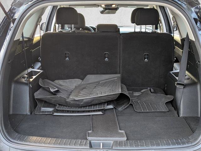Used 2022 Kia Sorento LX image 6