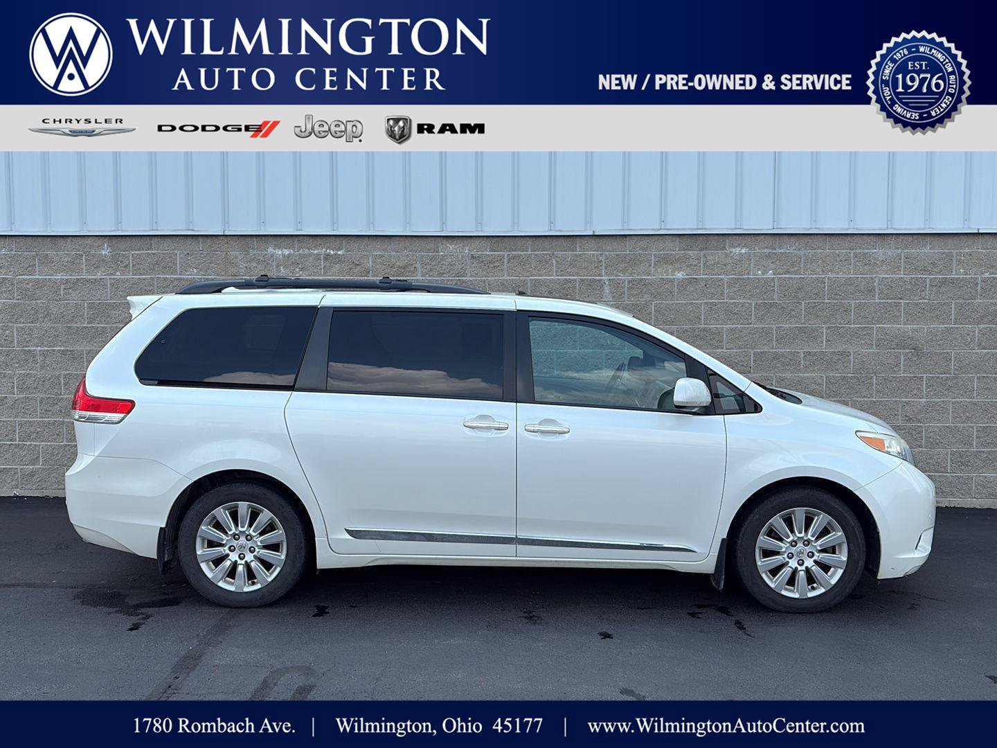 Used 2012 Toyota Sienna Limited w/ Premium Pkg AWD/4WD image 1