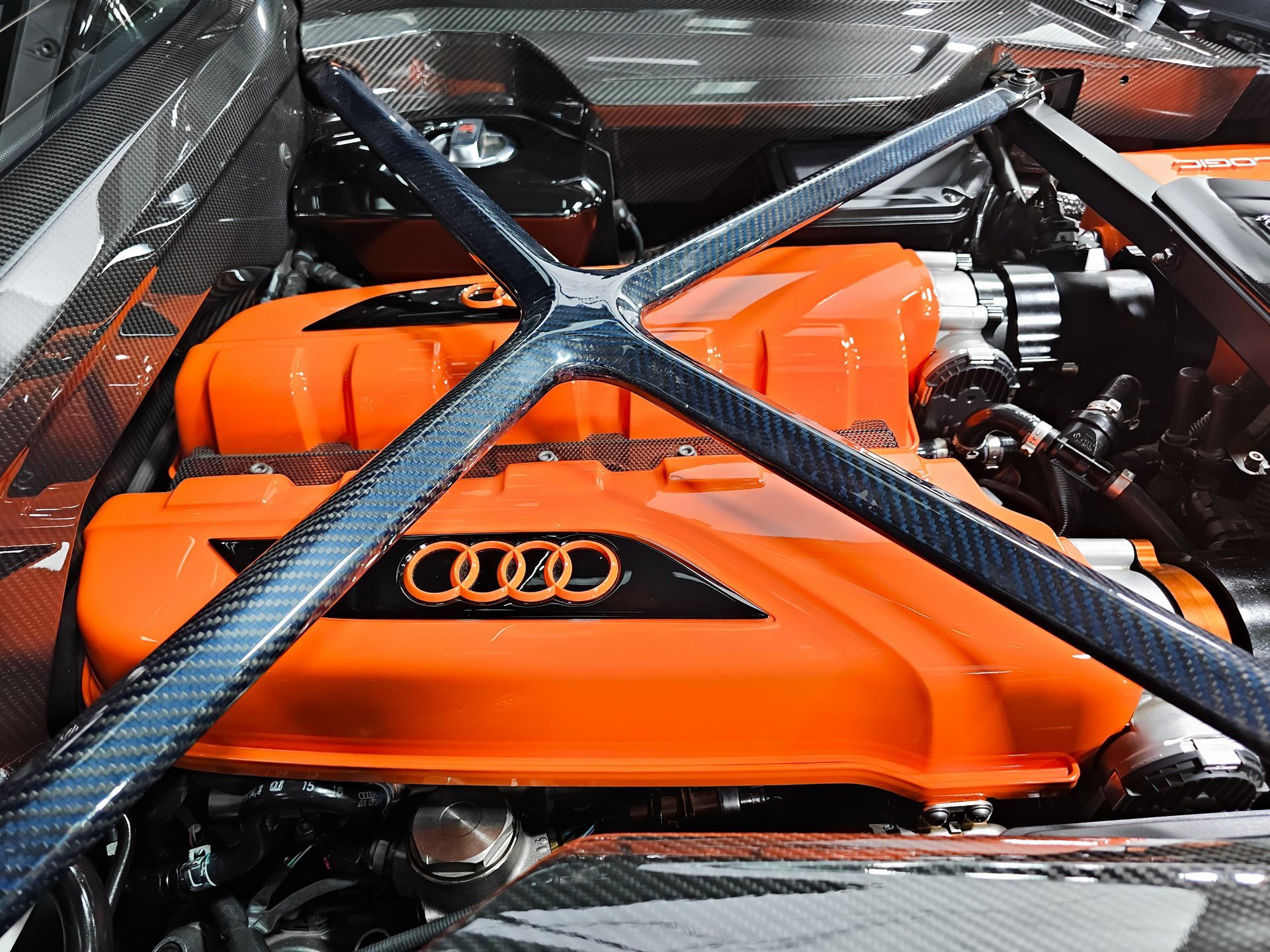 Used 2017 Audi R8 V10 plus image 24