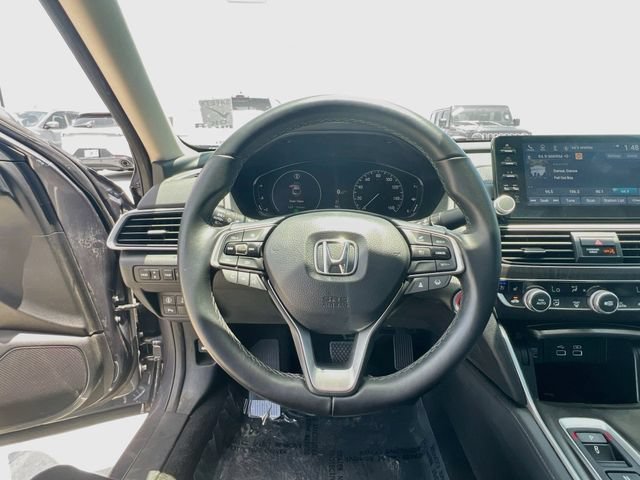 Used 2022 Honda Accord Touring image 16