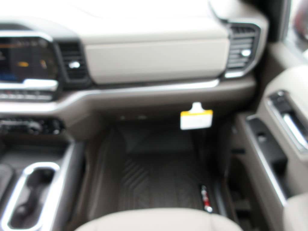 New 2026 Chevrolet Silverado 1500 LTZ w/ LTZ Premium Package image 19