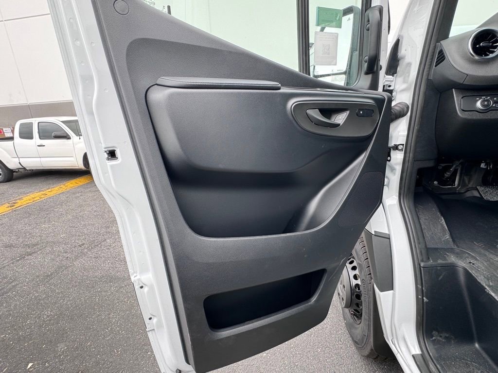 New 2024 Mercedes-Benz Sprinter 3500 image 17