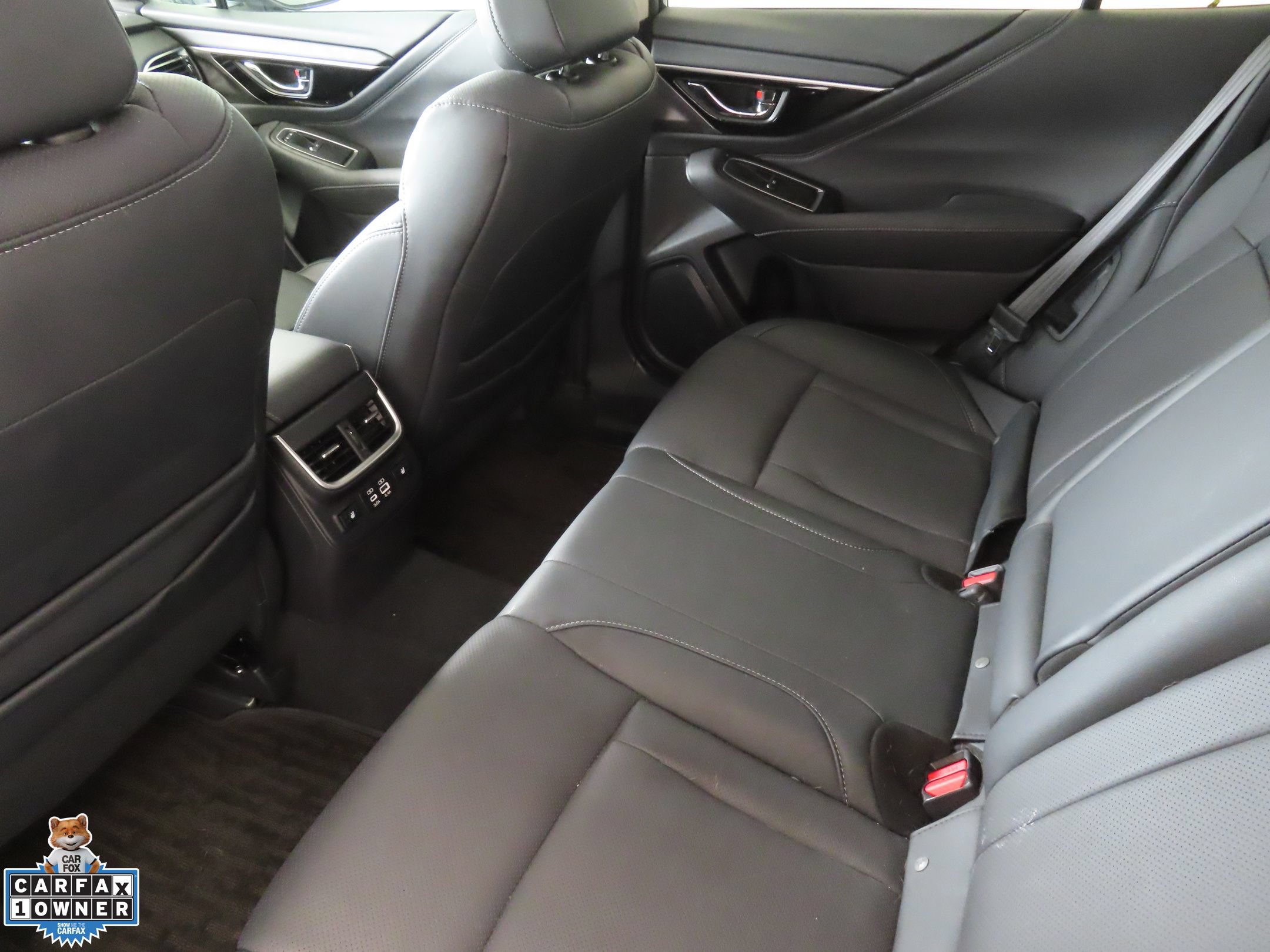 Used 2023 Subaru Outback Limited AWD/4WD image 23
