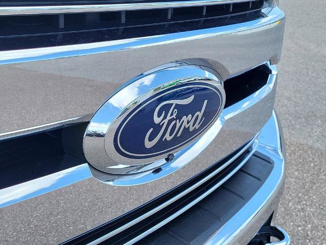 Certified 2019 Ford F350 Lariat w/ Tow Technology Bundle image 8