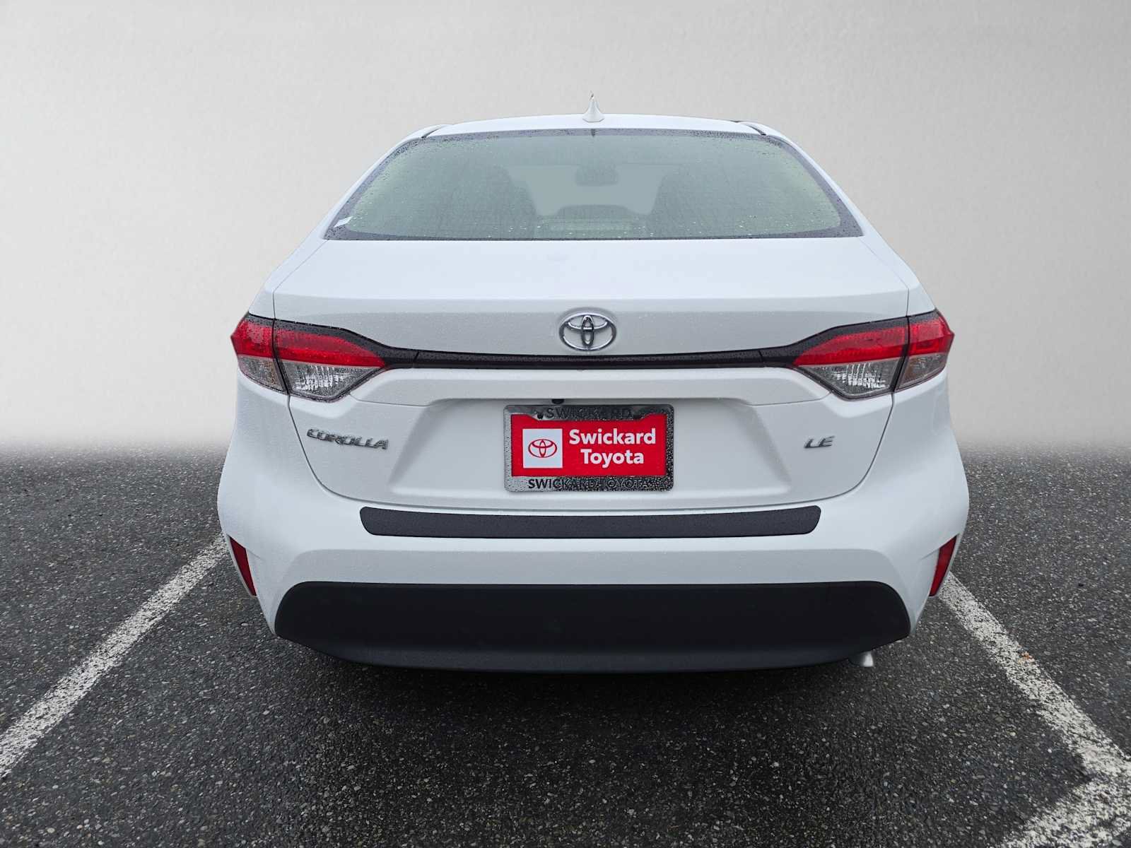 New 2027 Toyota Corolla LE FWD image 4