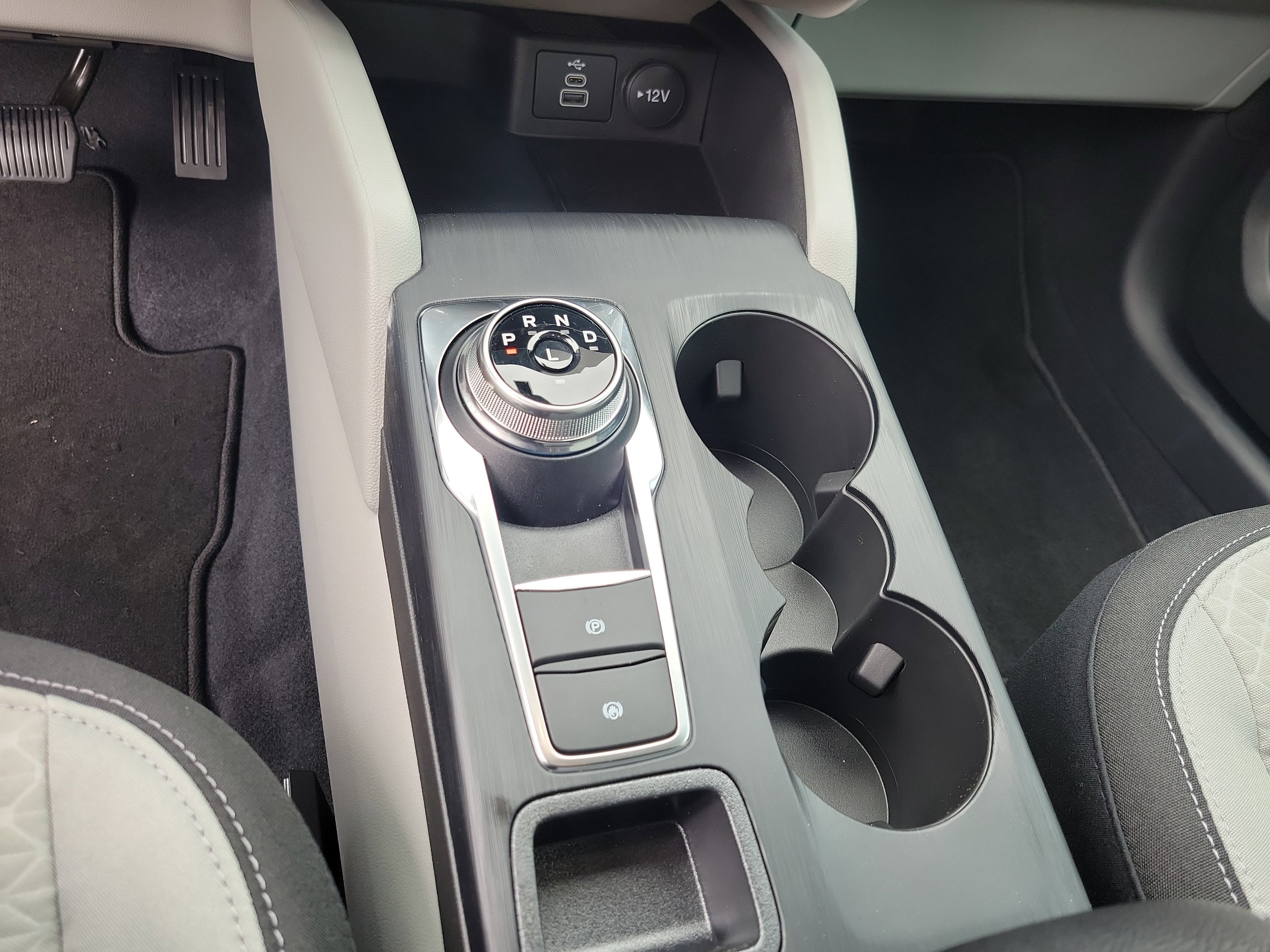 New 2026 Ford Escape Active w/ Tech Pack #1 FWD image 21