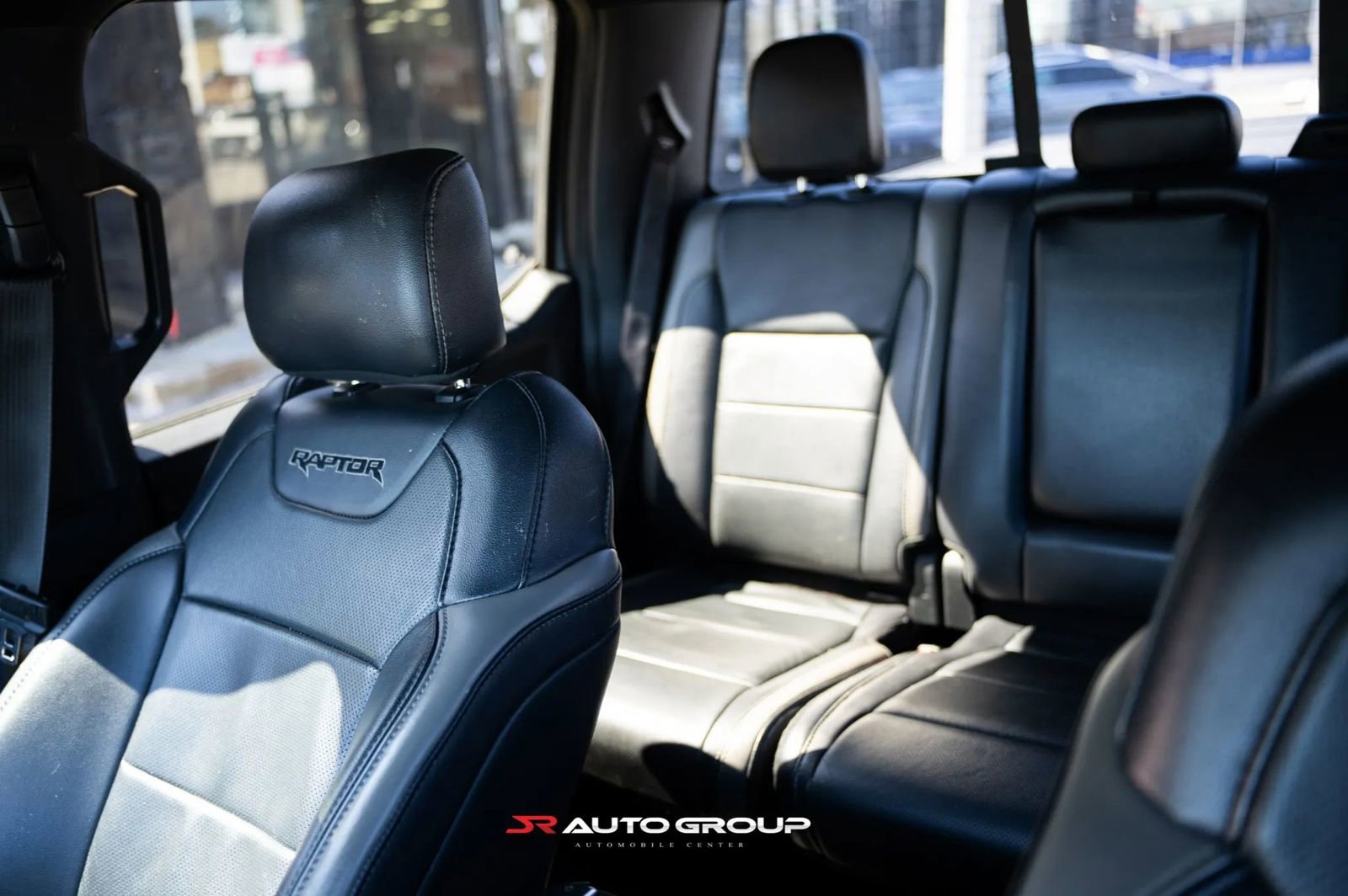 Used 2017 Ford F150 Raptor w/ Equipment Group 802A Luxury image 13