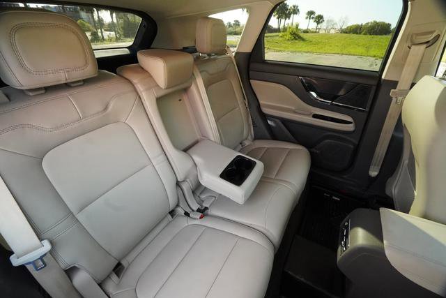 Used 2022 Lincoln Corsair FWD image 29