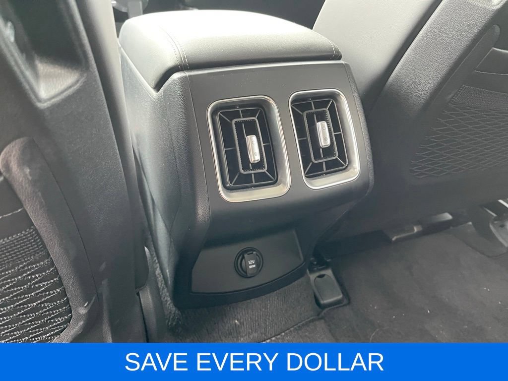 Used 2024 Kia Sorento EX w/ Panoramic Sunroof Package FWD image 25