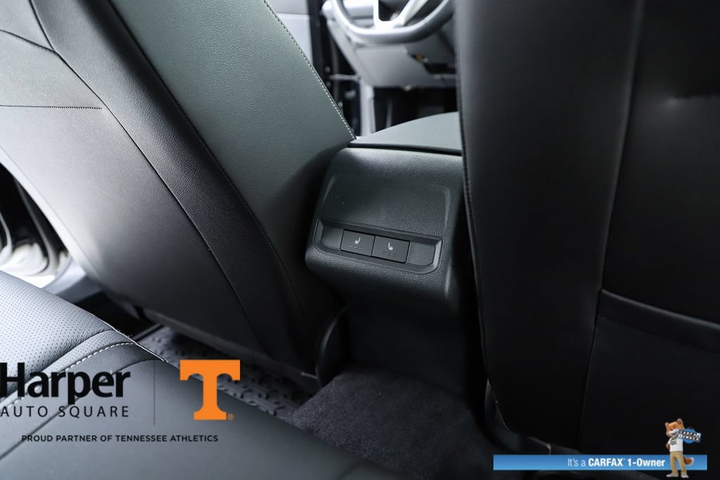Used 2025 Volkswagen Jetta SEL FWD image 40