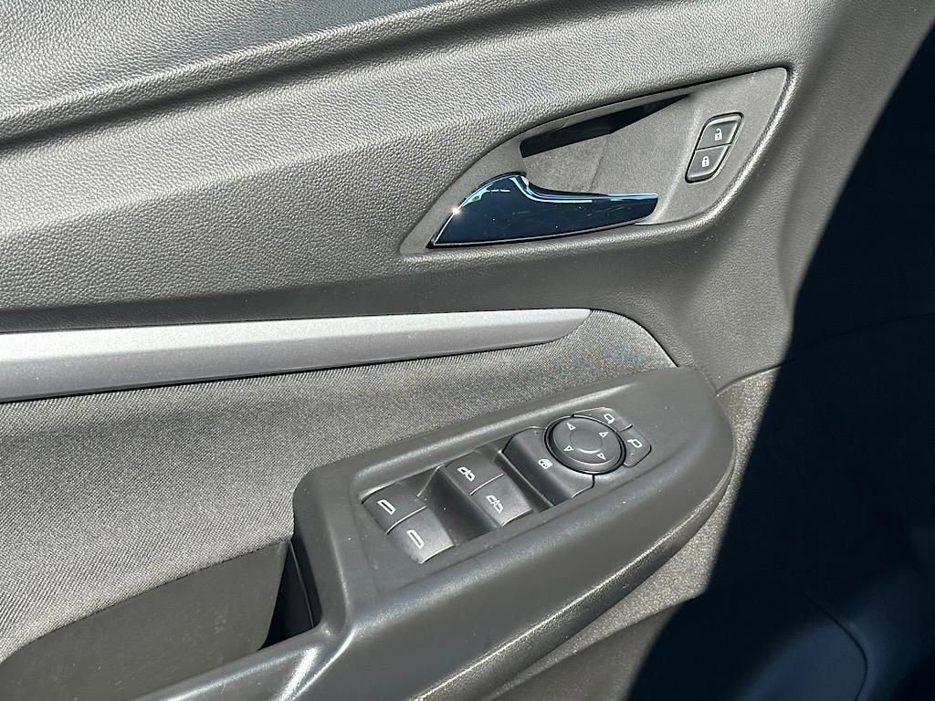 Used 2023 Chevrolet Bolt EUV LT w/ Driver Confidence Package image 15