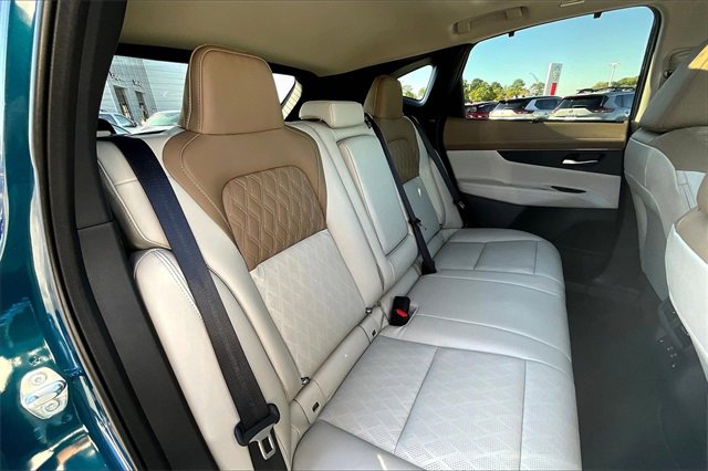 New 2026 Nissan Murano Platinum image 12