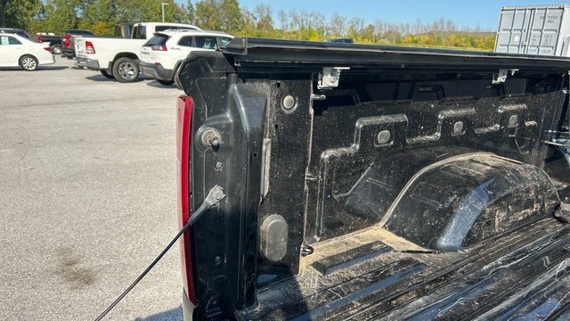 Certified 2024 Chevrolet Silverado 2500 LT w/ Convenience Package image 18