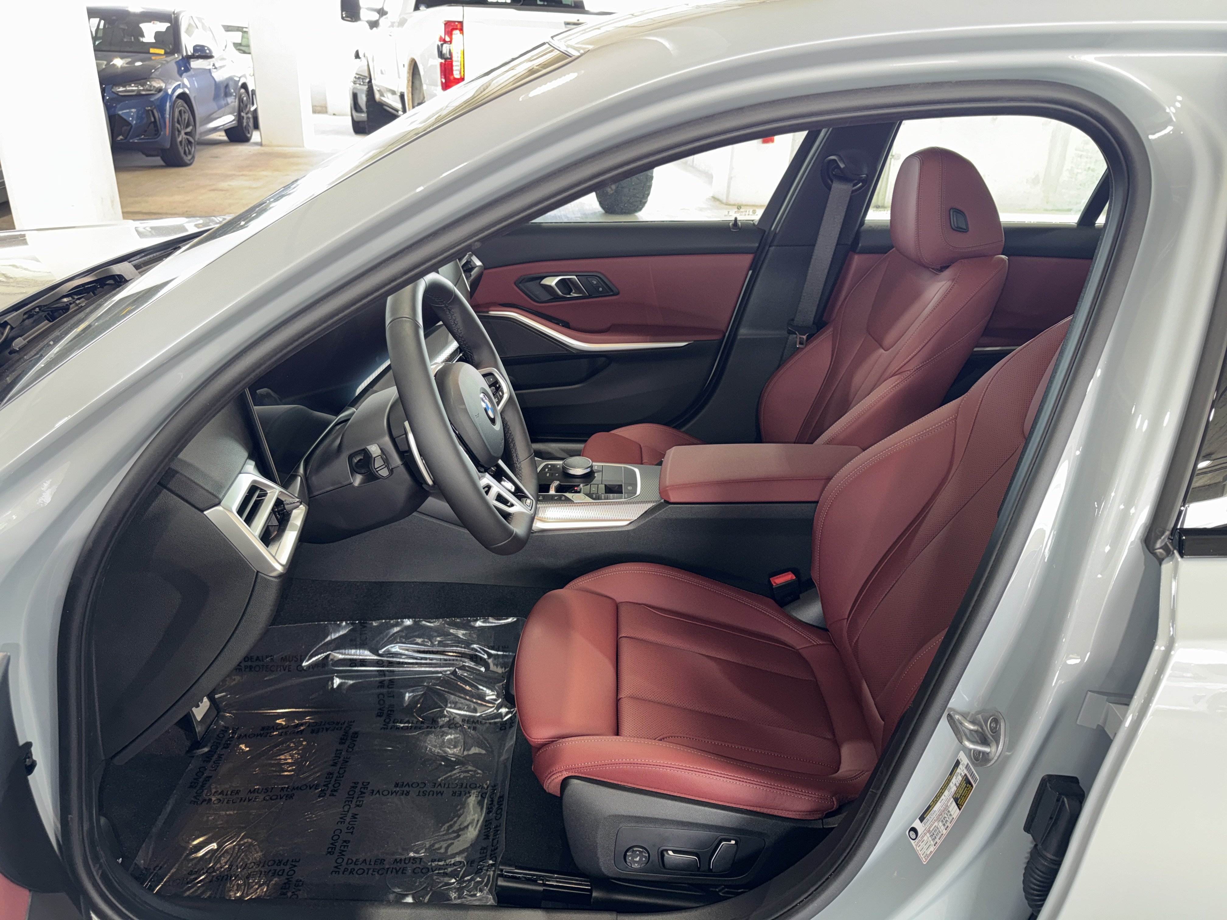 New 2026 BMW 330i Sedan RWD image 14