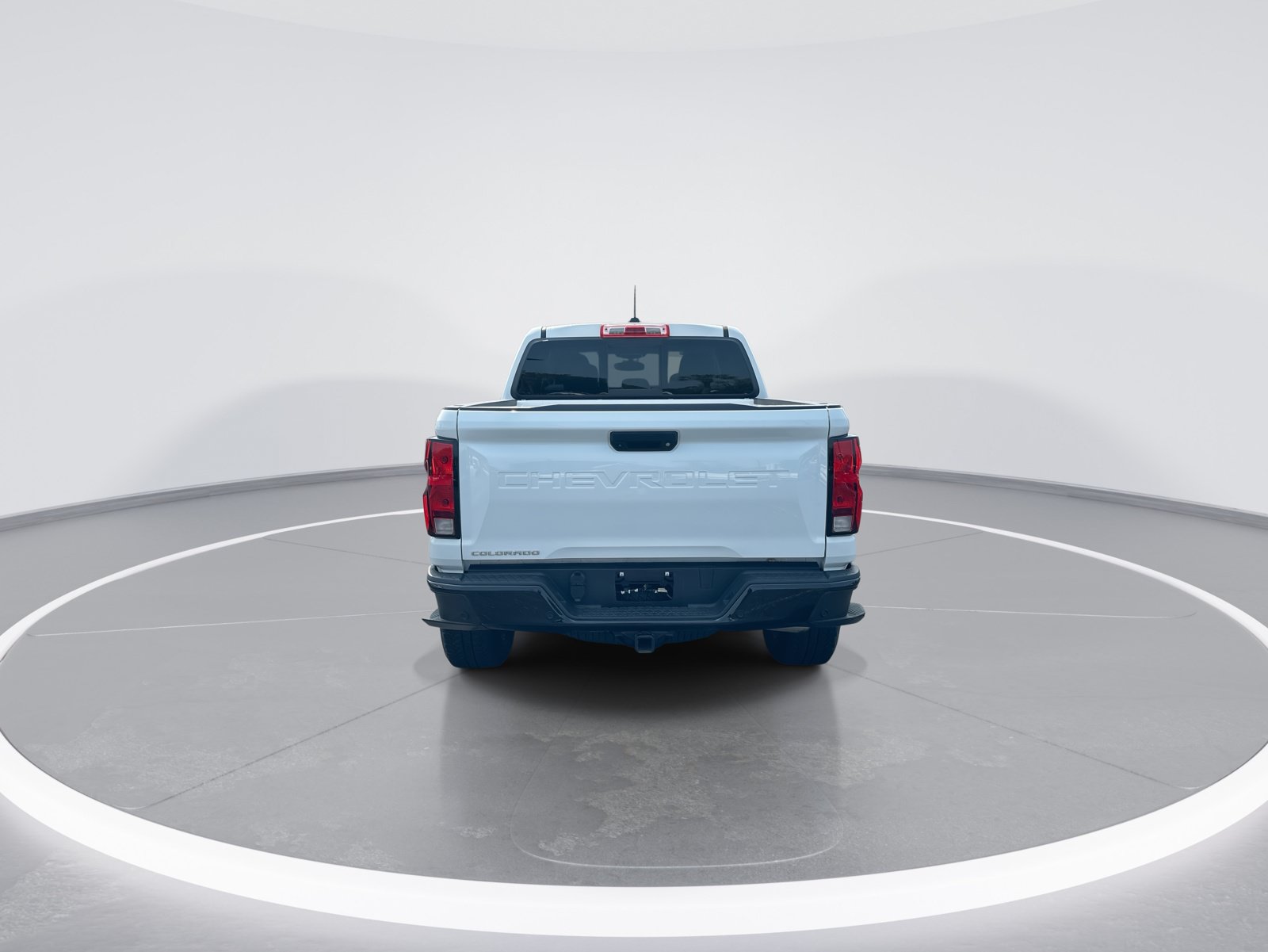 Used 2024 Chevrolet Colorado Trail Boss w/ Technology Package AWD/4WD image 8