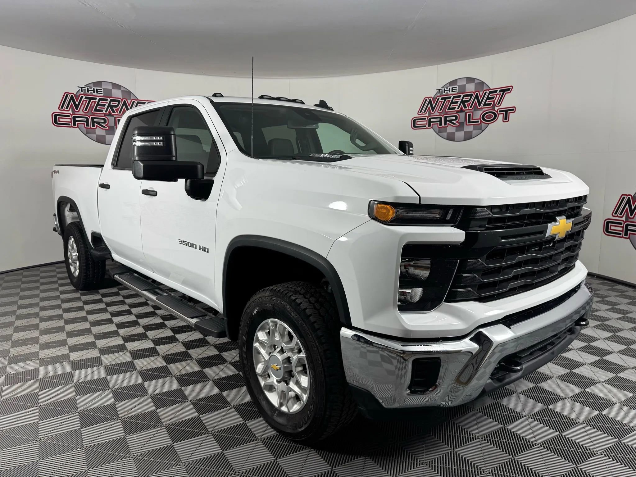 Used 2024 Chevrolet Silverado 3500 W/T w/ WT Convenience Package image 9