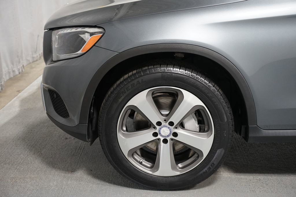 Used 2016 Mercedes-Benz GLC 300 image 5