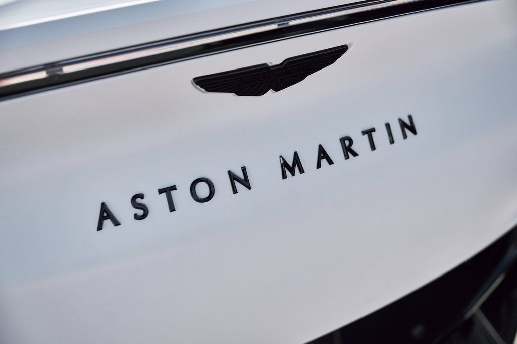 Used 2025 Aston Martin DBX 707 image 14