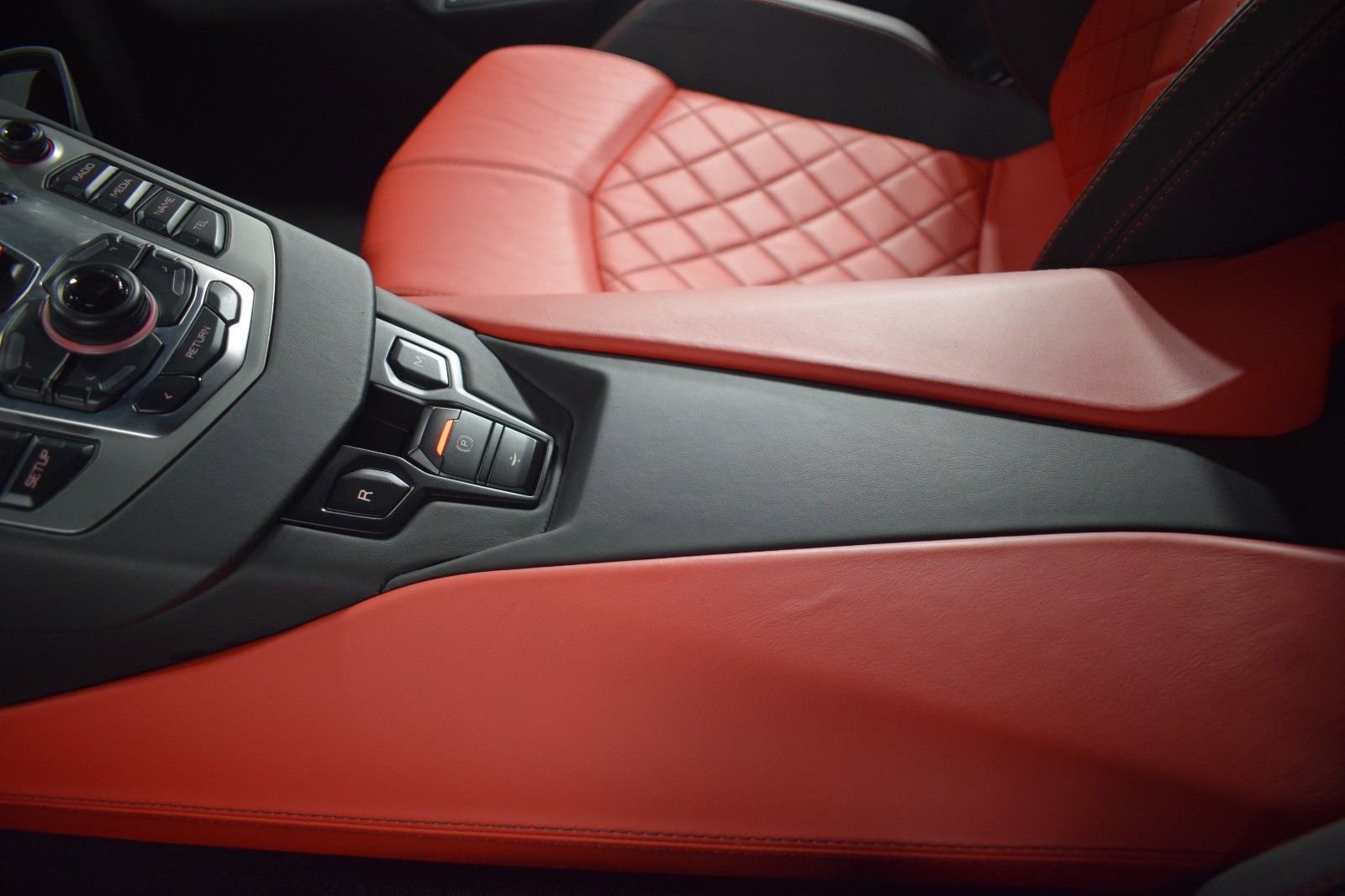 Used 2016 Lamborghini Aventador LP 700-4 AWD/4WD image 34