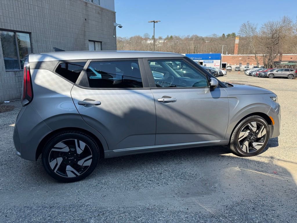 Used 2023 Kia Soul GT-Line image 5