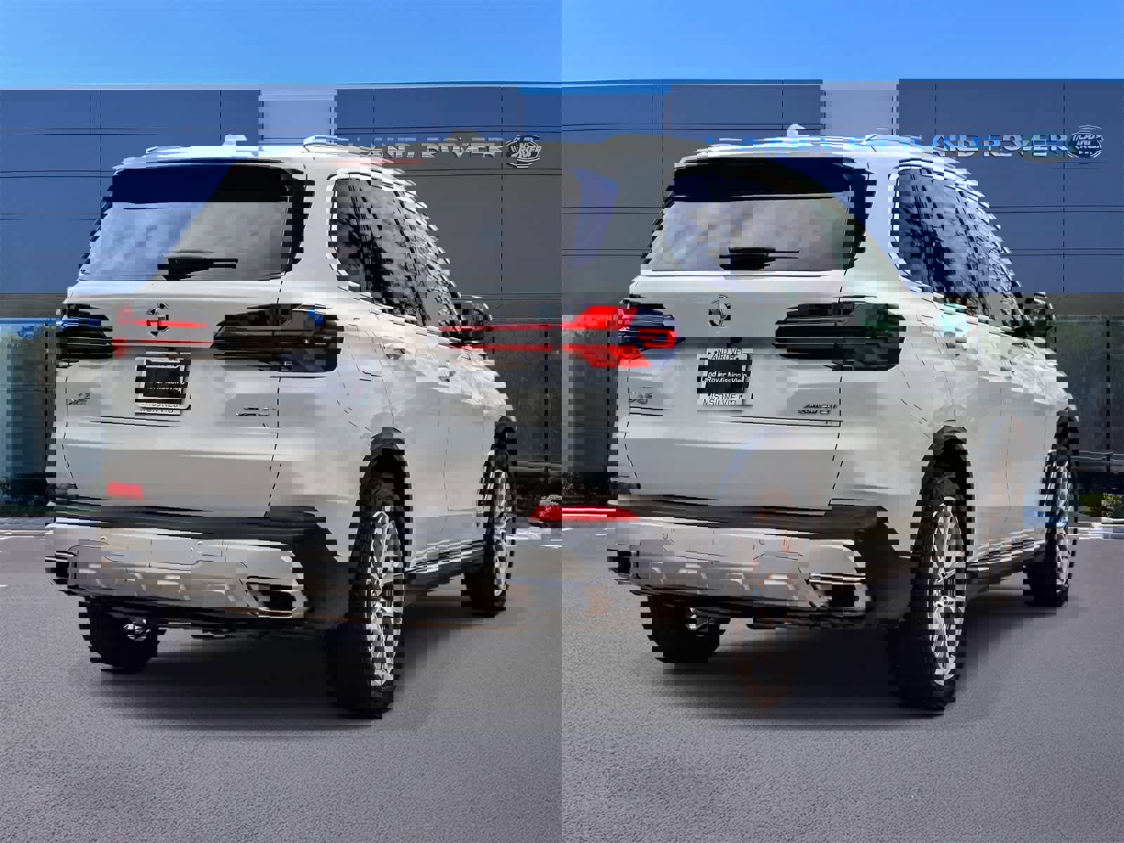 Used 2024 BMW X5 xDrive40i image 4