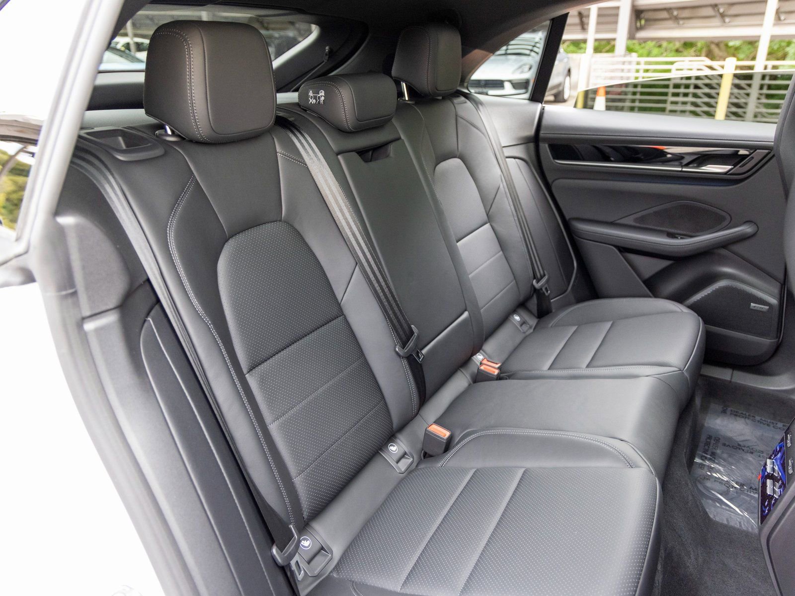 New 2025 Porsche Macan Electric image 50