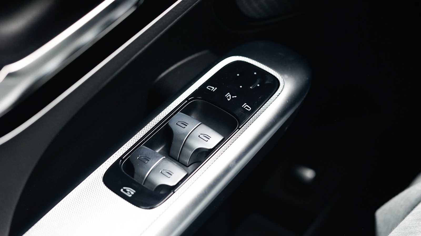 New 2026 Mercedes-Benz GLC 300 4MATIC image 28