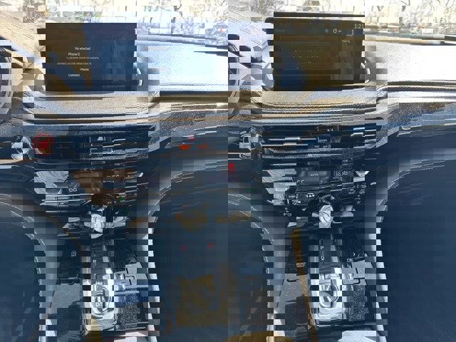 Used 2023 Acura MDX SH-AWD w/ Advance Package image 11