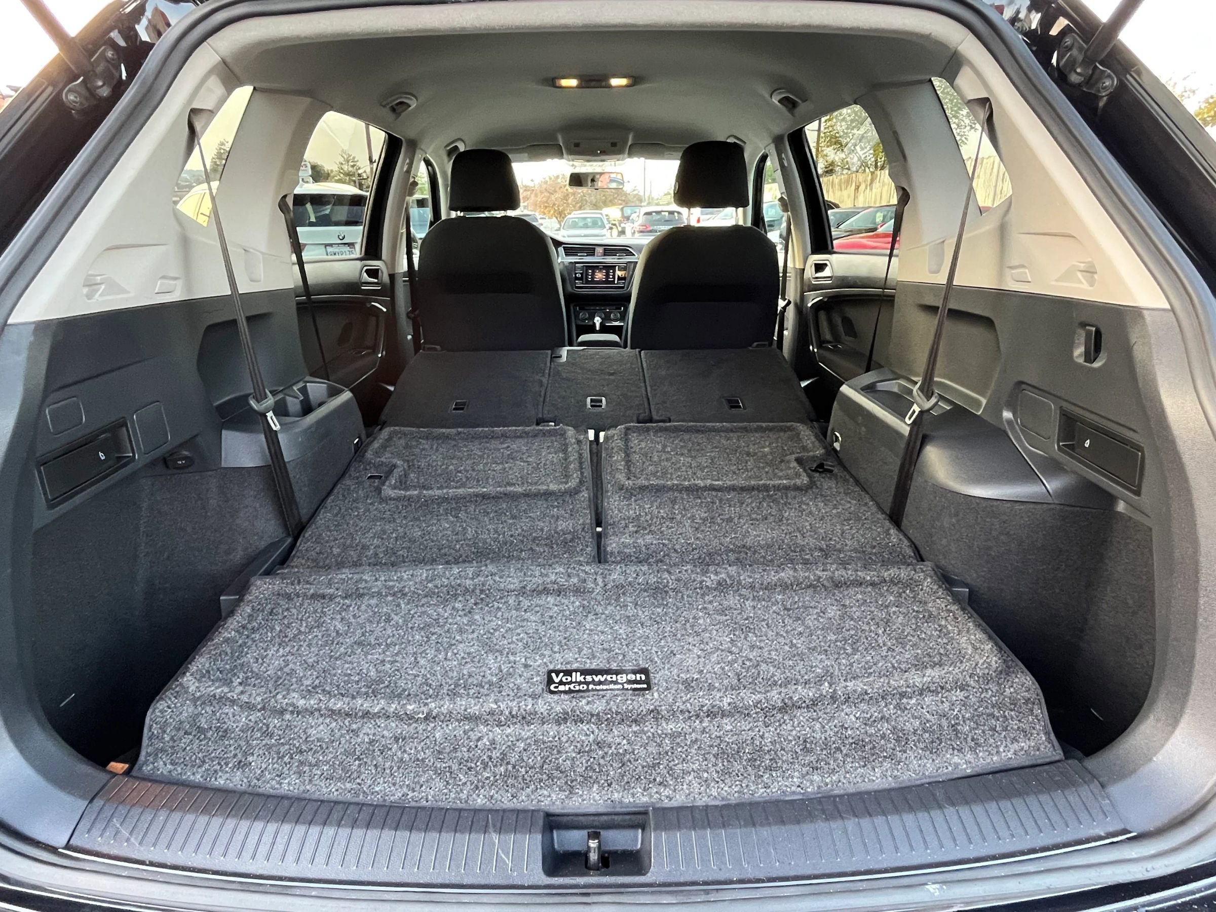 Used 2020 Volkswagen Tiguan S FWD image 19