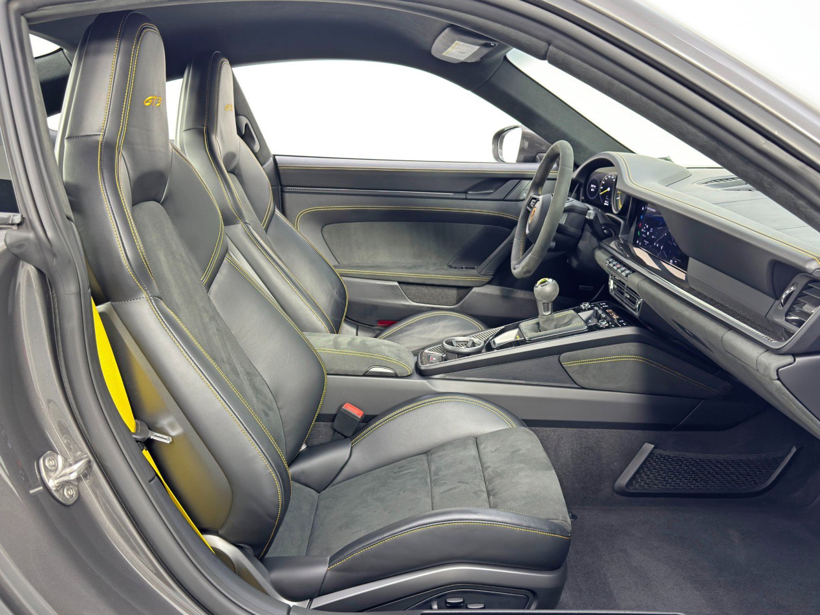 Used 2023 Porsche 911 GT3 RWD image 11