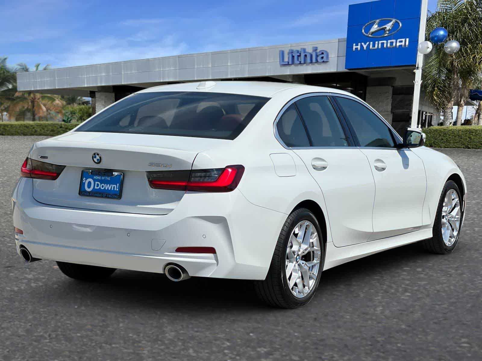 Used 2026 BMW 330i xDrive Sedan AWD/4WD image 3