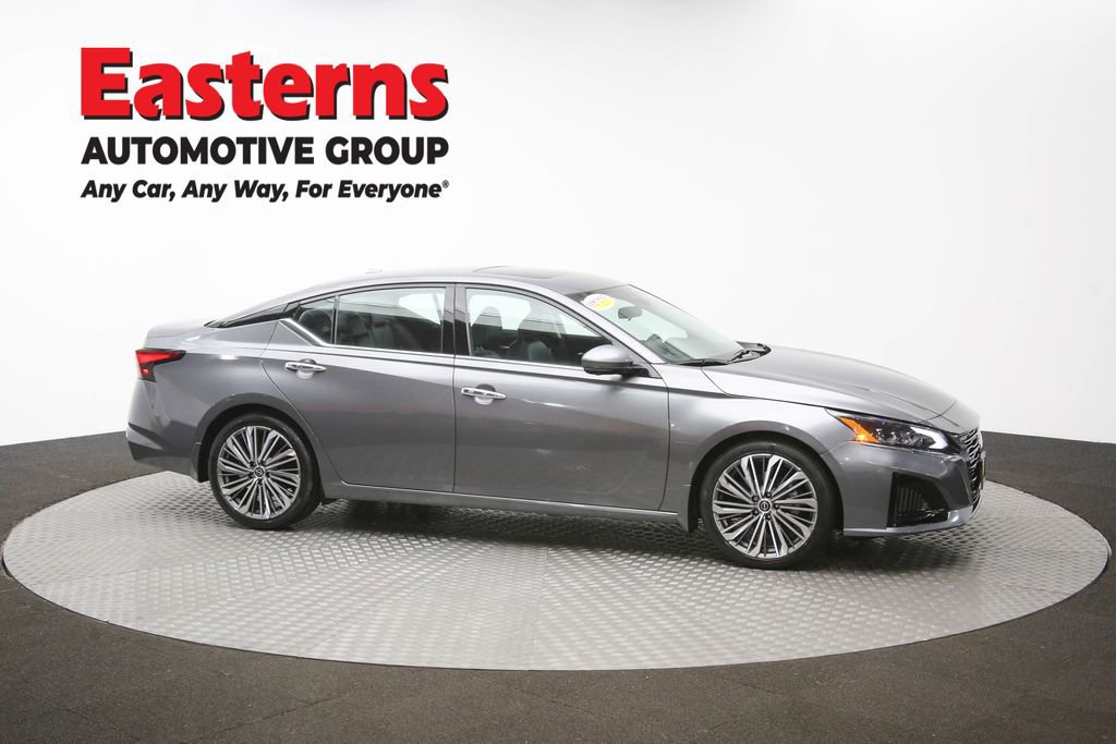 Used 2025 Nissan Altima 2.5 SL image 47