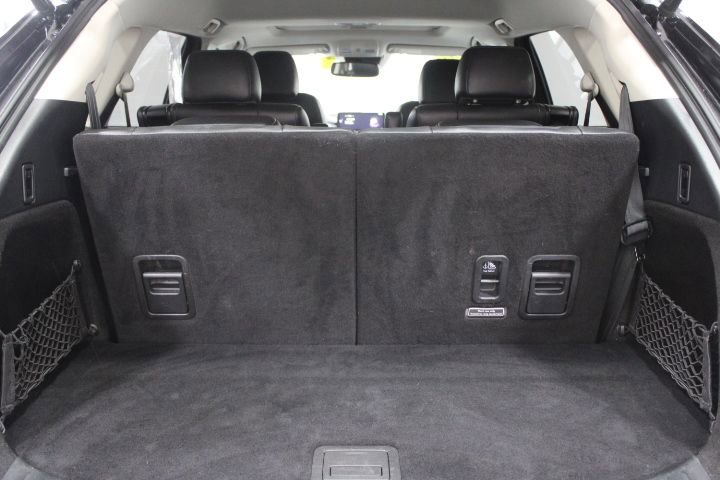 Used 2023 MAZDA CX-9 Touring image 14