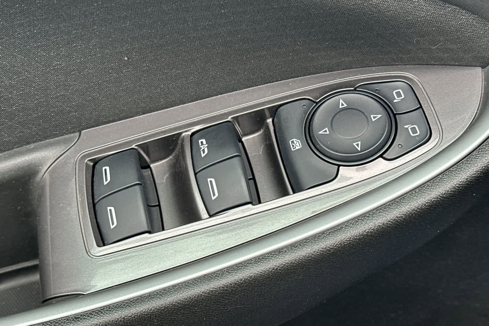 Used 2023 Chevrolet Malibu LT image 13