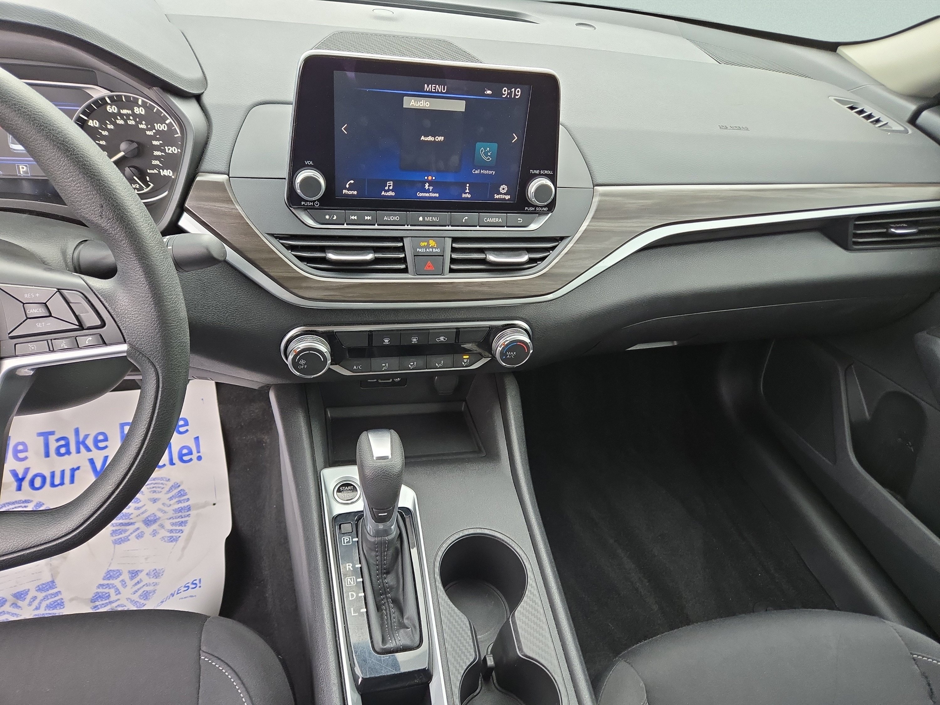 Used 2025 Nissan Altima 2.5 SV FWD image 16
