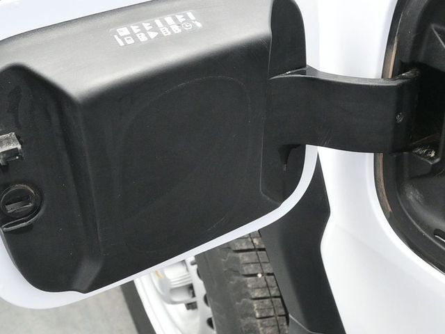 Used 2024 Chevrolet Silverado EV W/T image 16