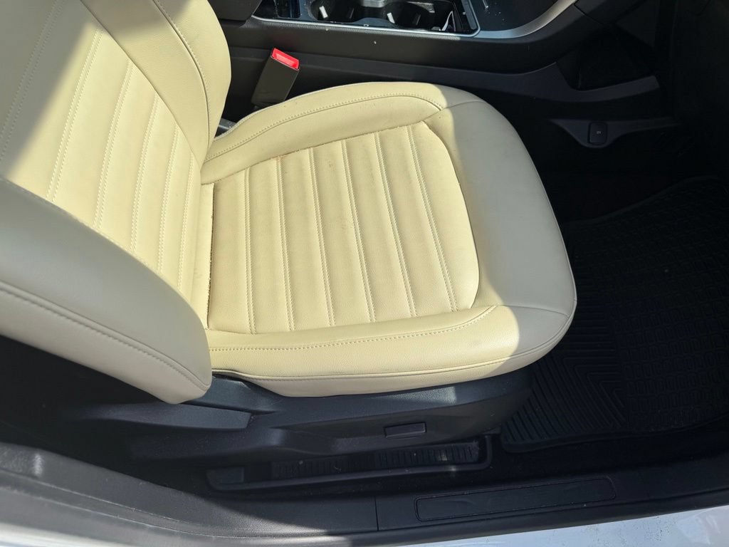 Used 2020 Ford Edge SEL w/ Convenience Package FWD image 16