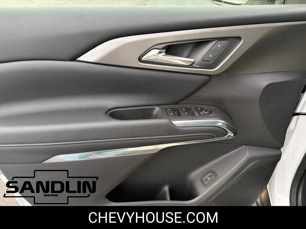 New 2026 Chevrolet Traverse LT FWD image 11