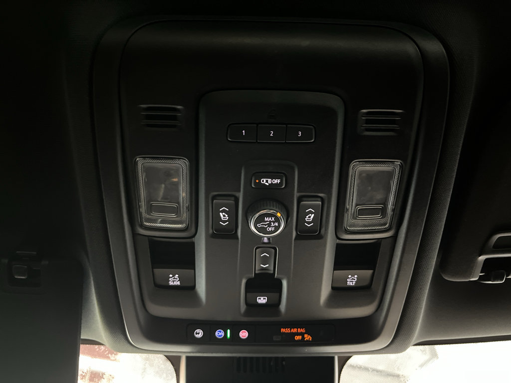 Used 2024 Chevrolet Tahoe RST w/ Luxury Package RWD image 27