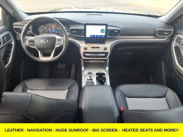Used 2023 Ford Explorer XLT w/ Equipment Group 202A image 13