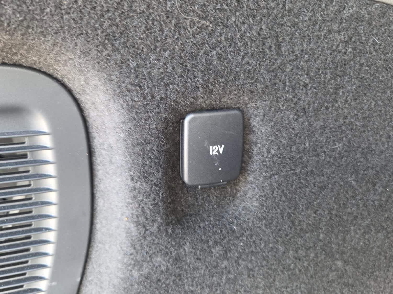 Used 2023 Lincoln Corsair AWD w/ Equipment Group 101A image 12