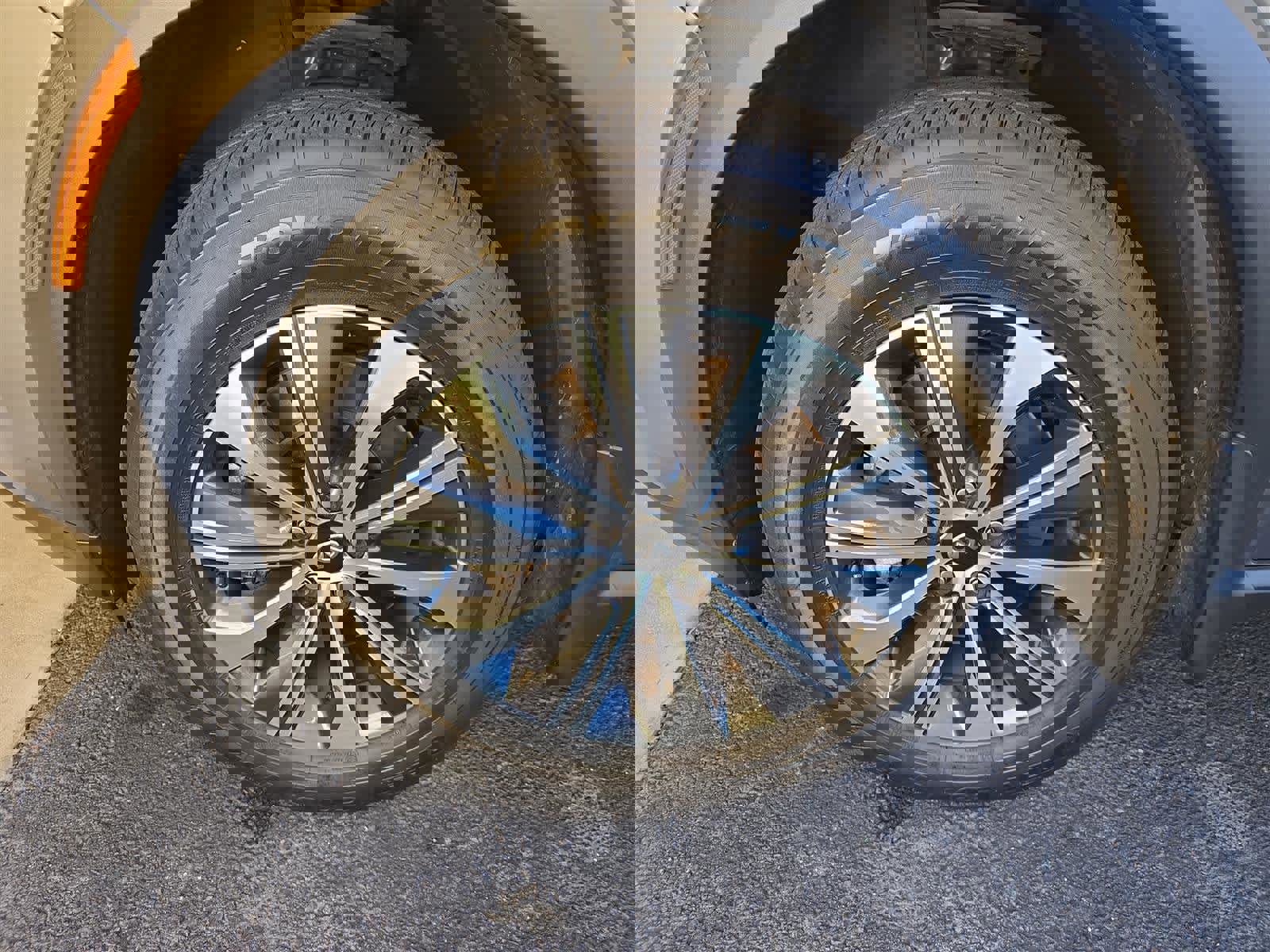 Certified 2024 INFINITI QX60 Pure w/ Cargo Package image 8