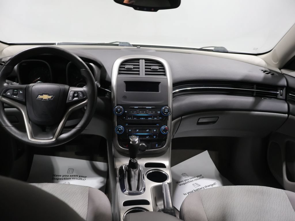 Used 2015 Chevrolet Malibu LS FWD image 16