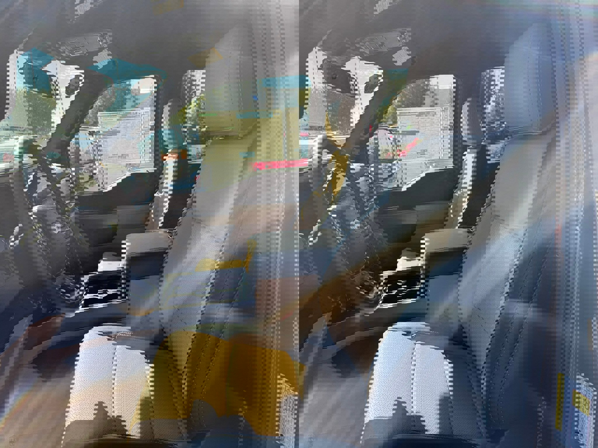 New 2026 Ford F350 Lariat w/ Lariat Premium Package image 24