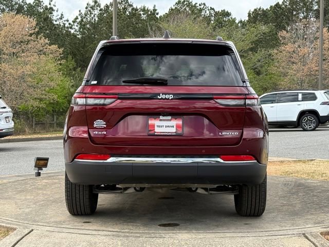Used 2024 Jeep Grand Cherokee Limited AWD/4WD image 6