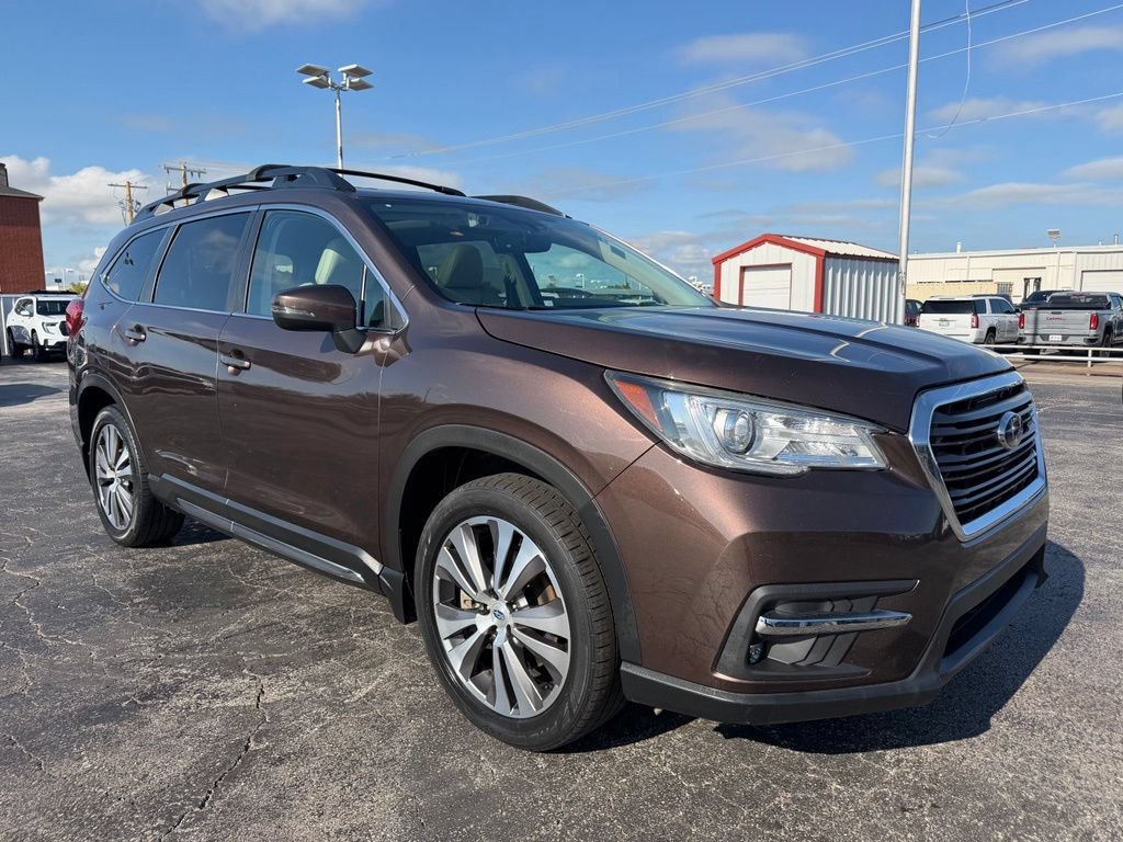 Used 2021 Subaru Ascent Limited w/ Technology Package AWD/4WD image 4