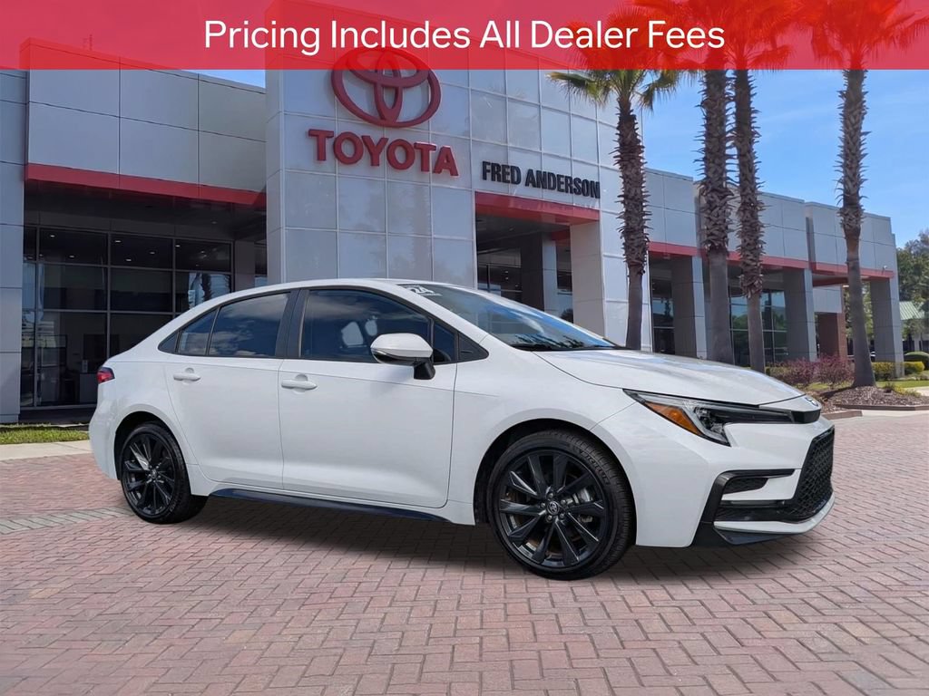 Certified 2024 Toyota Corolla SE FWD image 1