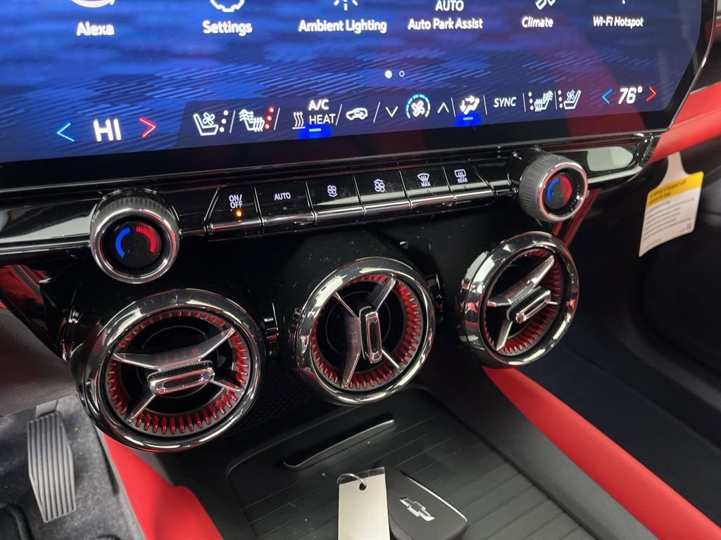 New 2025 Chevrolet Blazer EV RS w/ Super Cruise Package AWD/4WD image 34