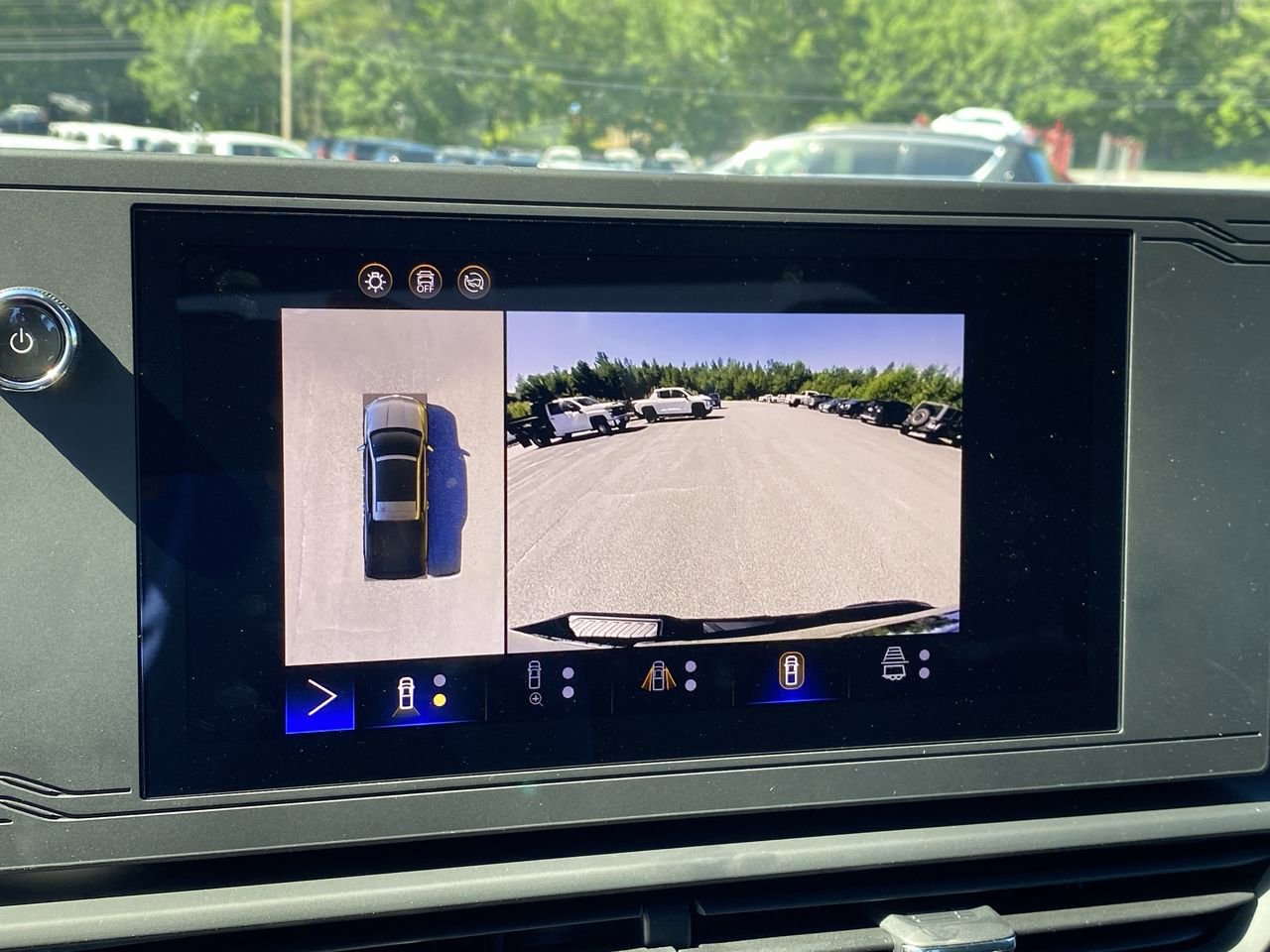 New 2024 Chevrolet Silverado EV W/T image 16