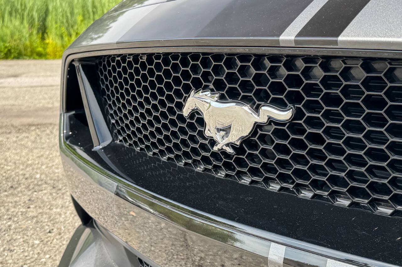 Used 2022 Ford Mustang GT RWD image 15